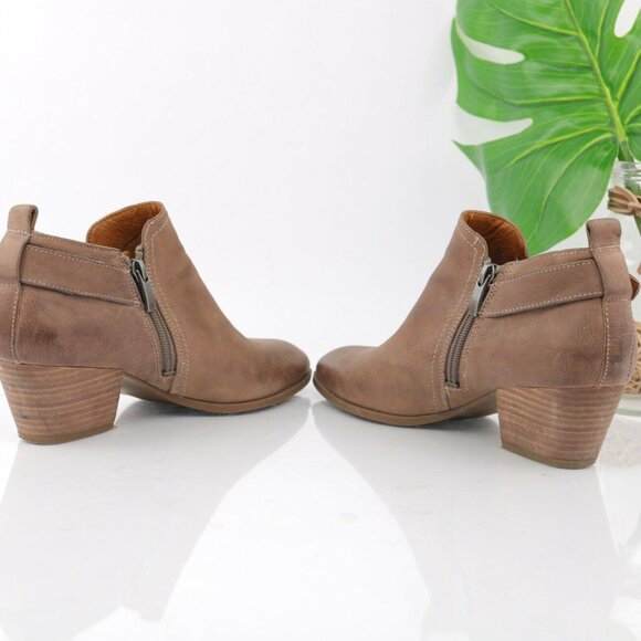 Franco Sarto Womens Garfield Boot Size 8.5 Tan Leather Block Heel Bootie Comfy - Picture 8 of 12